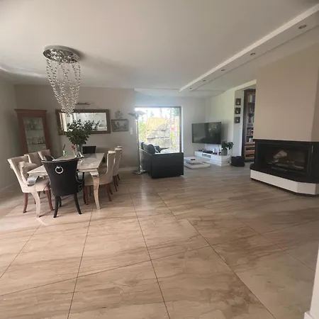 Zamorska Z Bezpłatnym Dostępem Do Basenu W Willa *