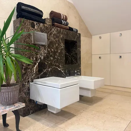 Willa Zamorska Z Bezpłatnym Dostępem Do Basenu W