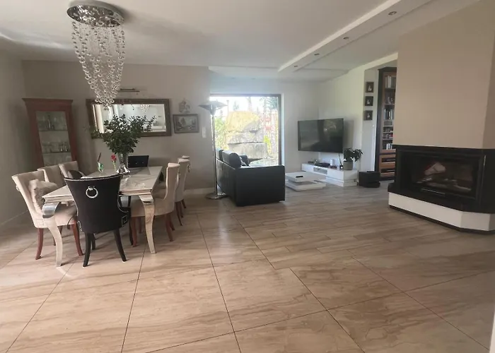 Zamorska Z Bezplatnym Dostepem Do Basenu W Villa *