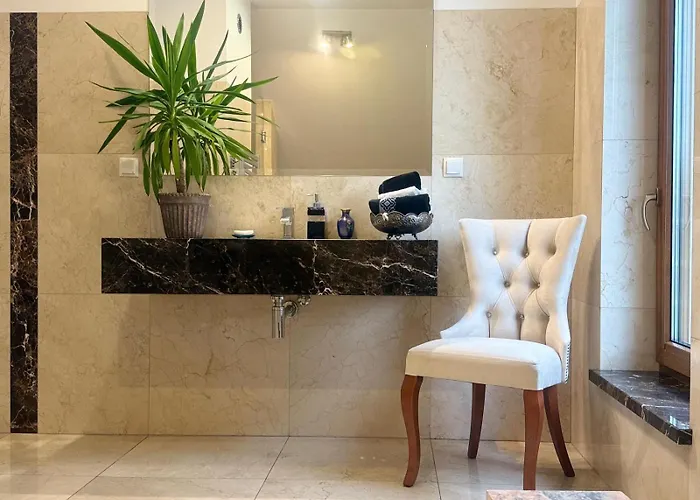 וילה Zamorska Z Bezplatnym Dostepem Do Basenu W לודז'