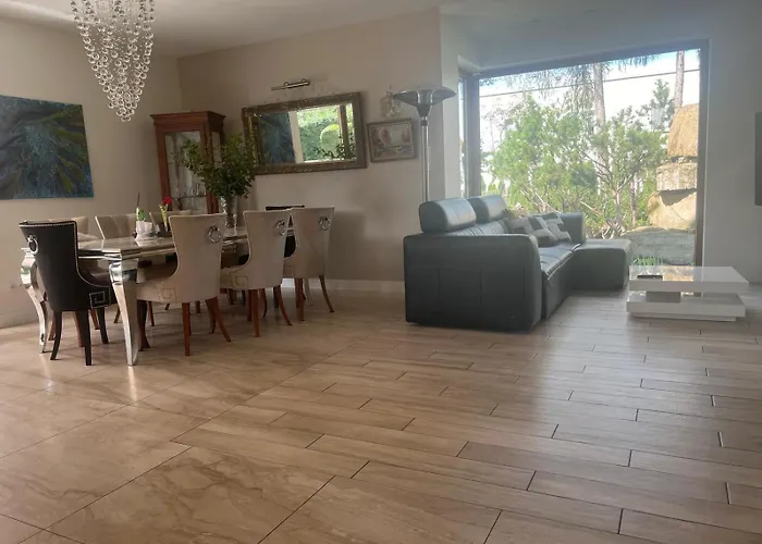 Villa Zamorska Z Bezplatnym Dostepem Do Basenu W