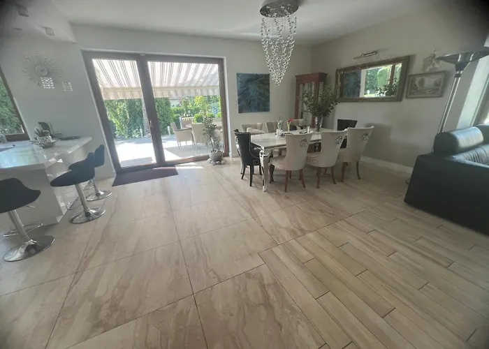 Zamorska Z Bezplatnym Dostepem Do Basenu W וילה לודז'